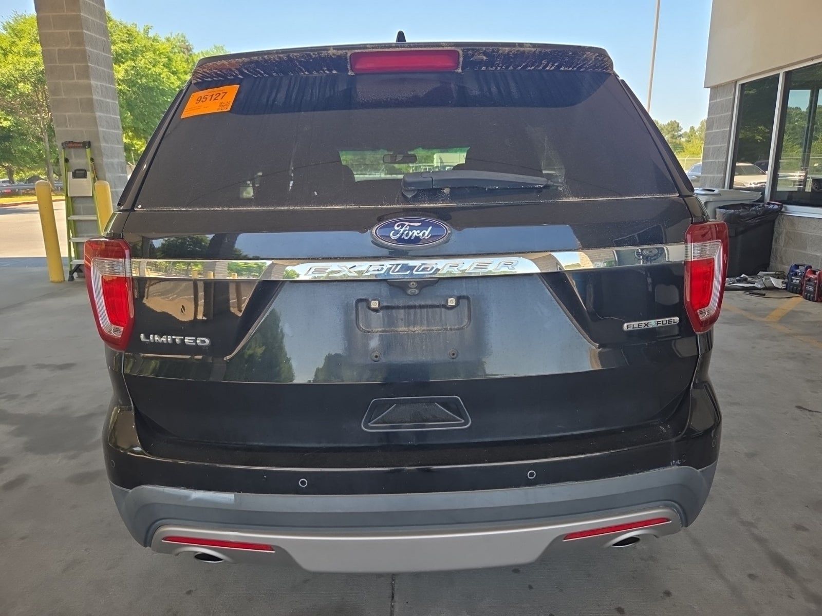 FORD EXPLORER - 5