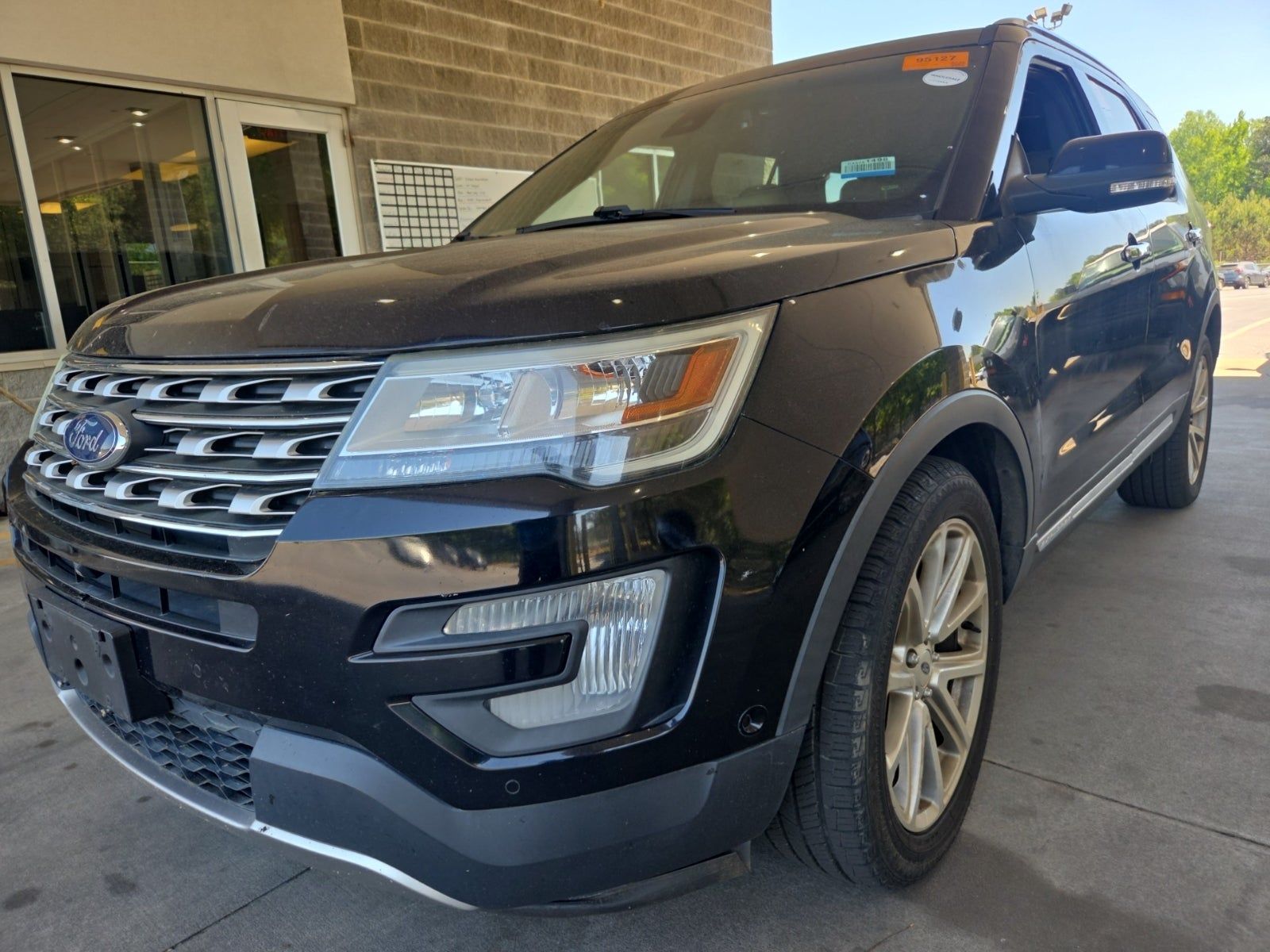 FORD EXPLORER - 1