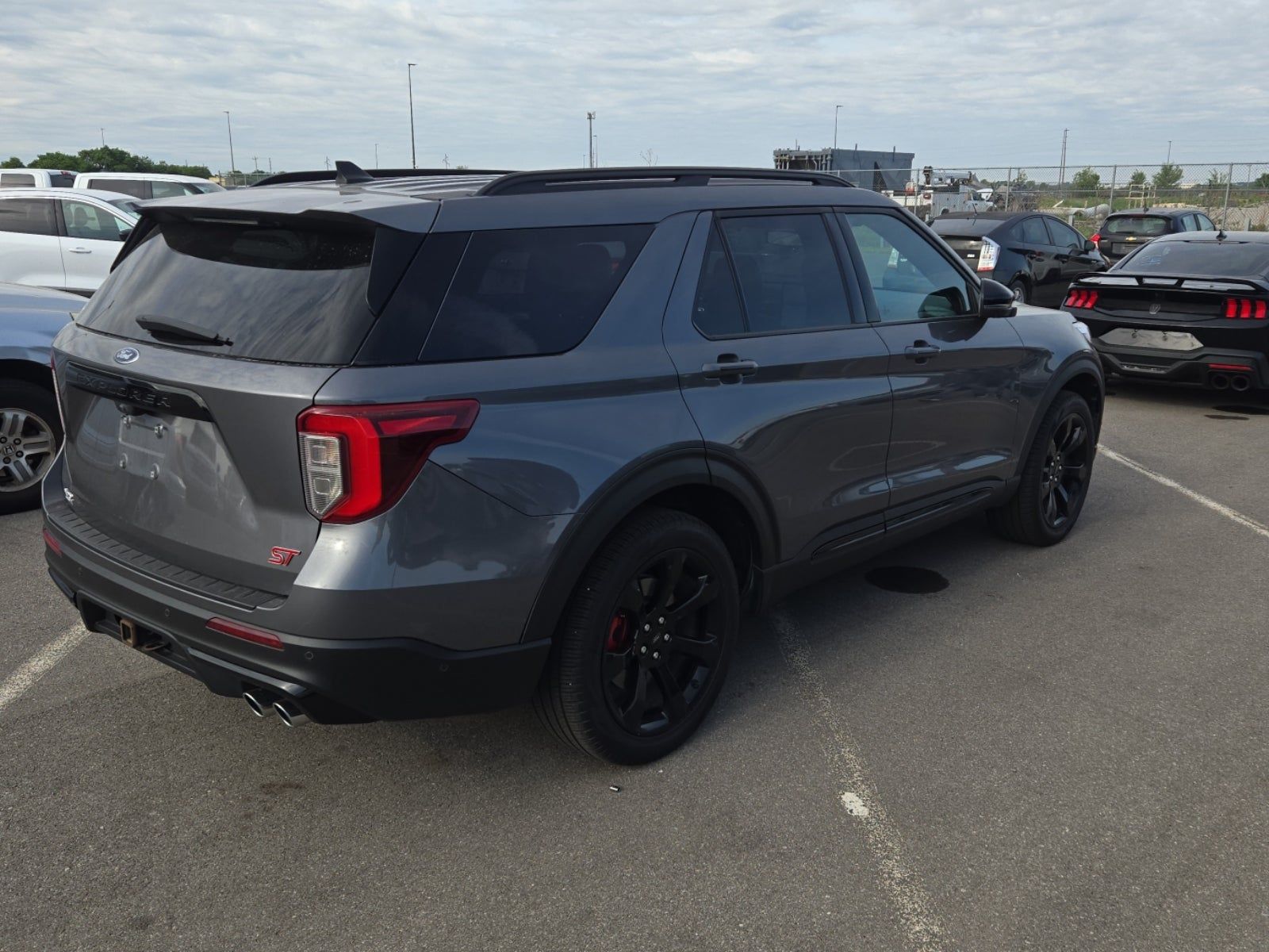 FORD EXPLORER - 6