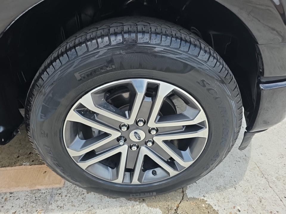FORD F-150 - 10