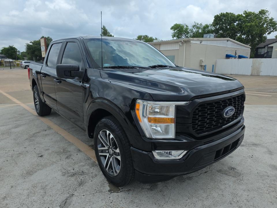 FORD F-150 - 4
