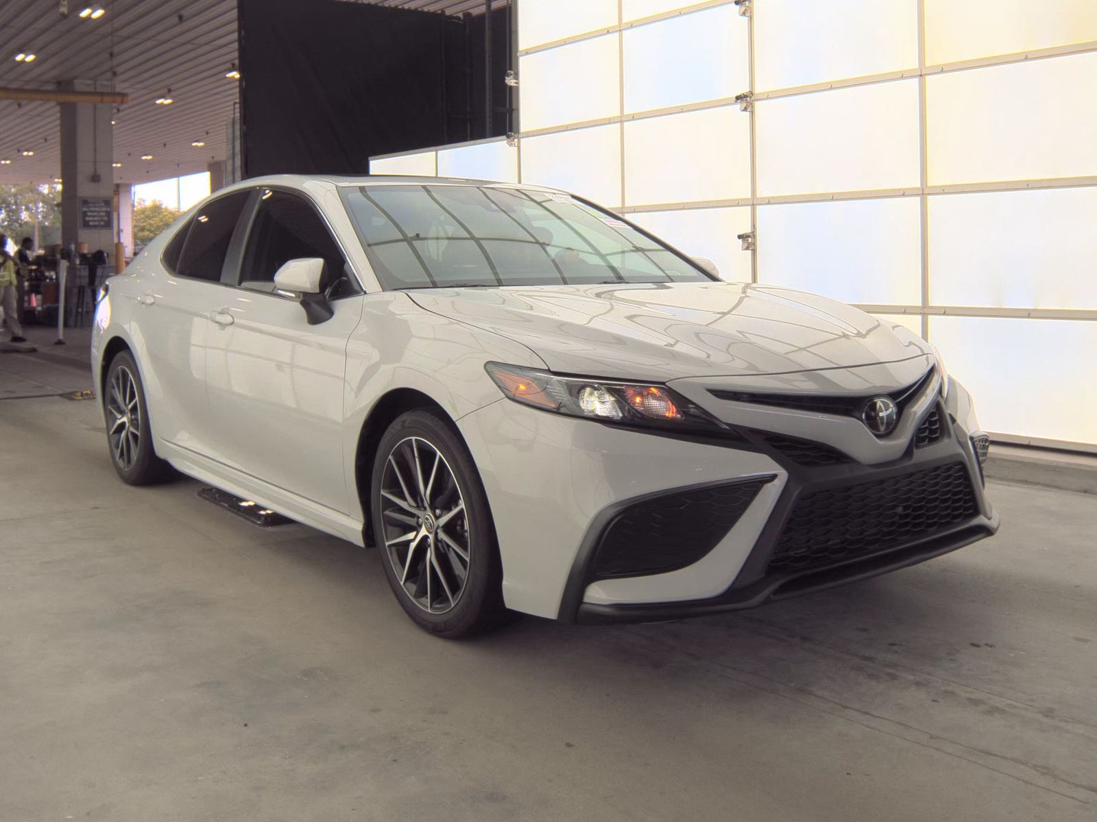 TOYOTA CAMRY - 5