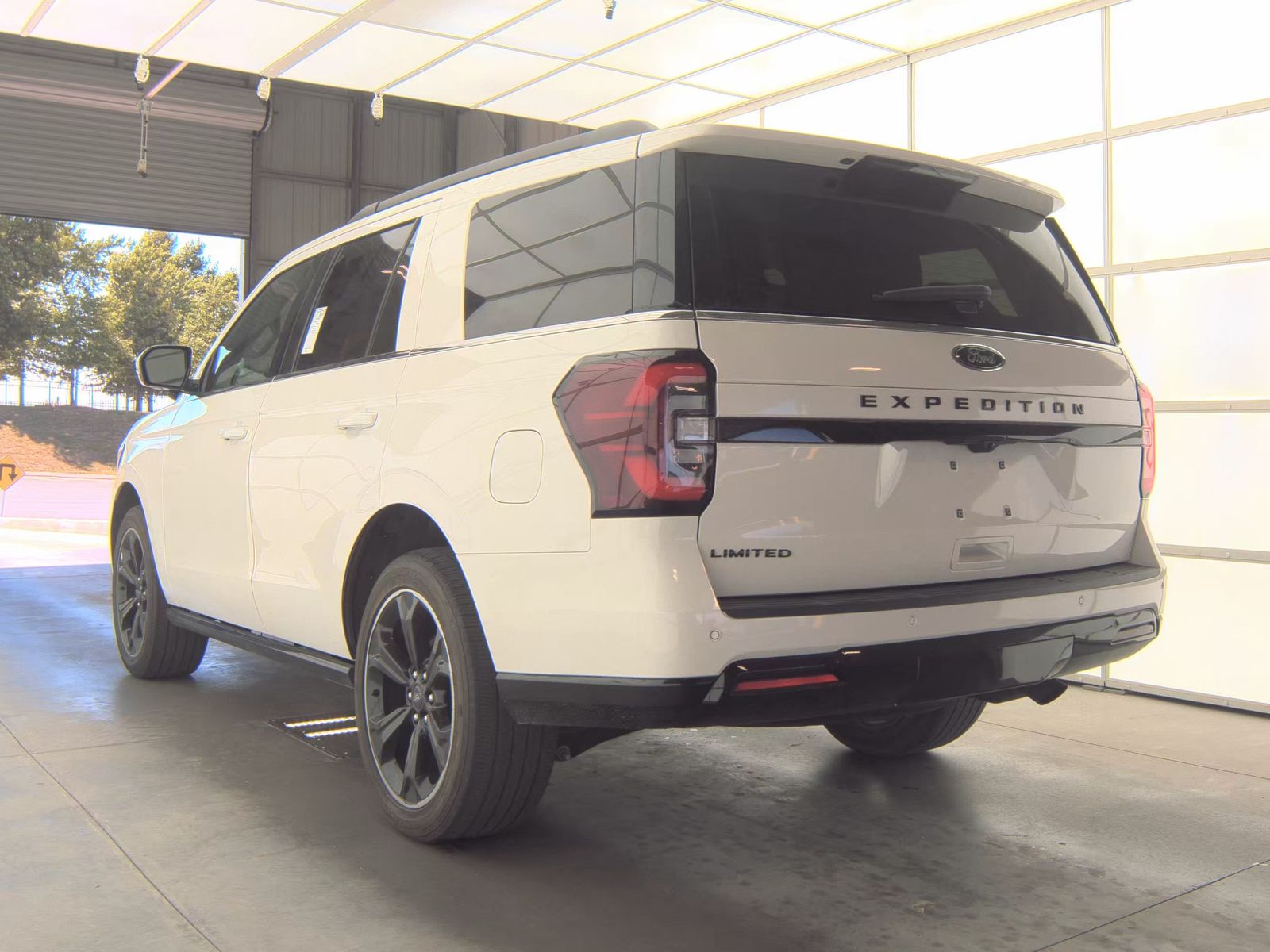FORD EXPEDITION - 9