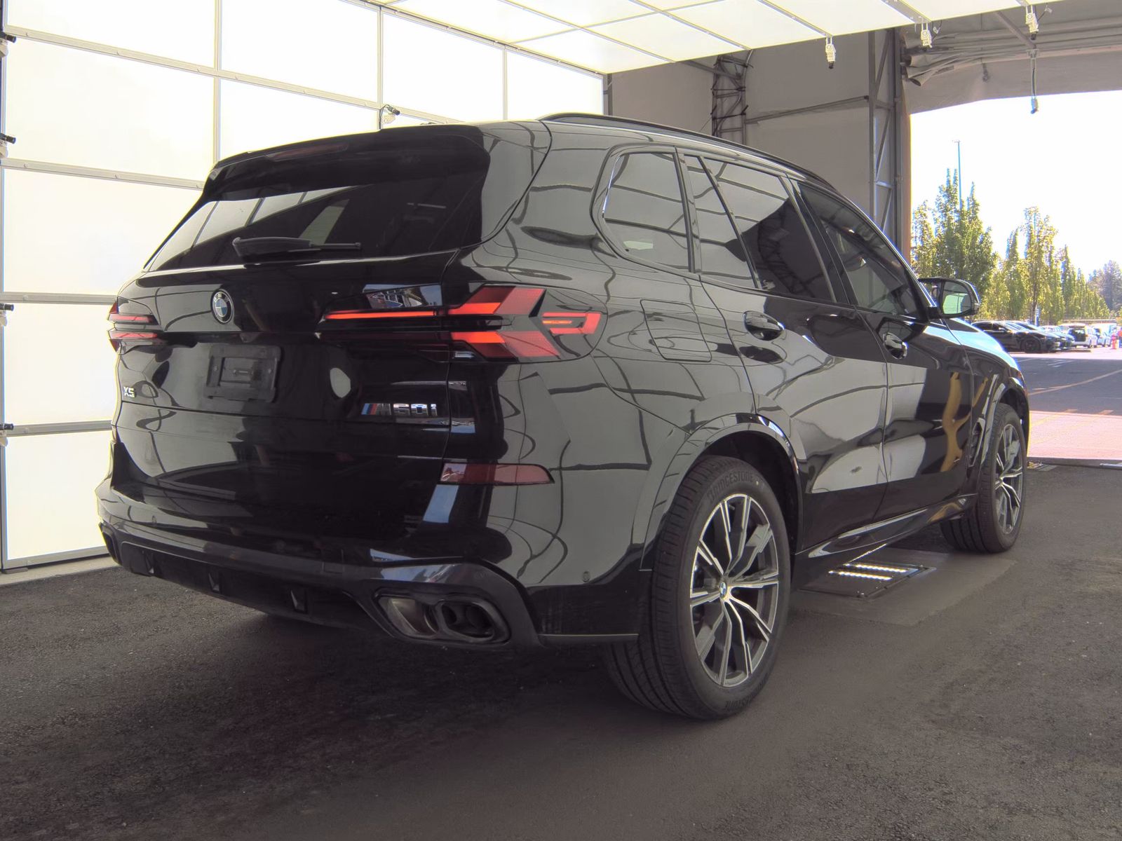 2026 BMW X5 M60i xDrive AWD