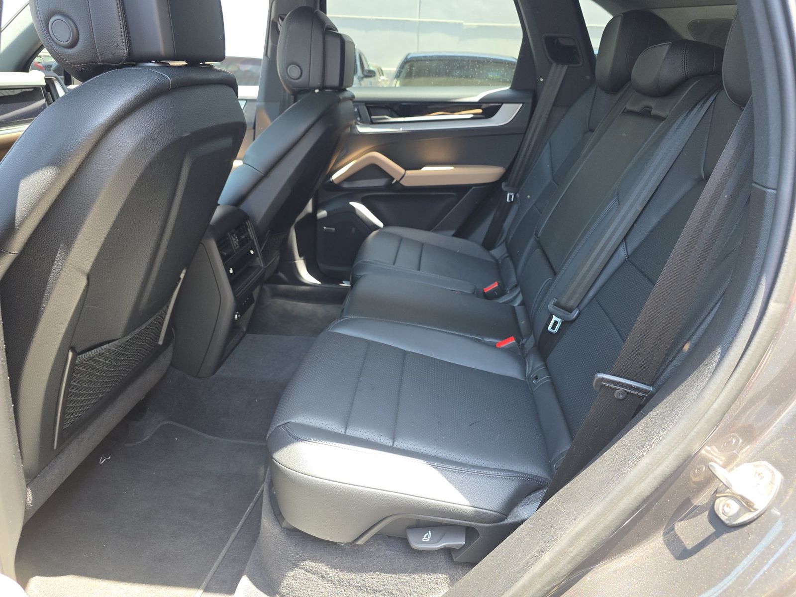 2024 Porsche Cayenne Base AWD