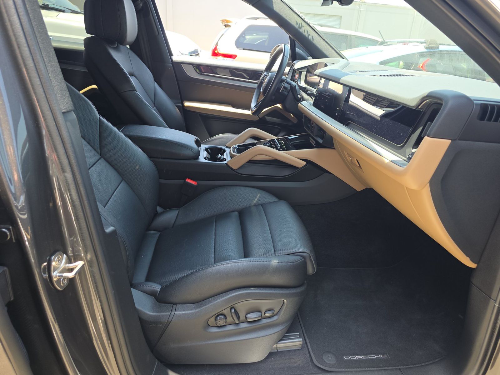 2024 Porsche Cayenne Base AWD