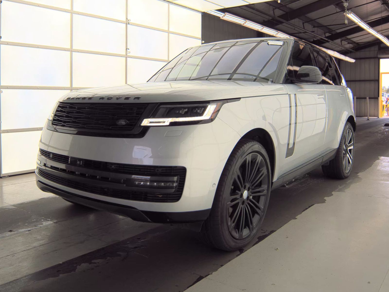 LAND ROVER RANGE ROVER - 1