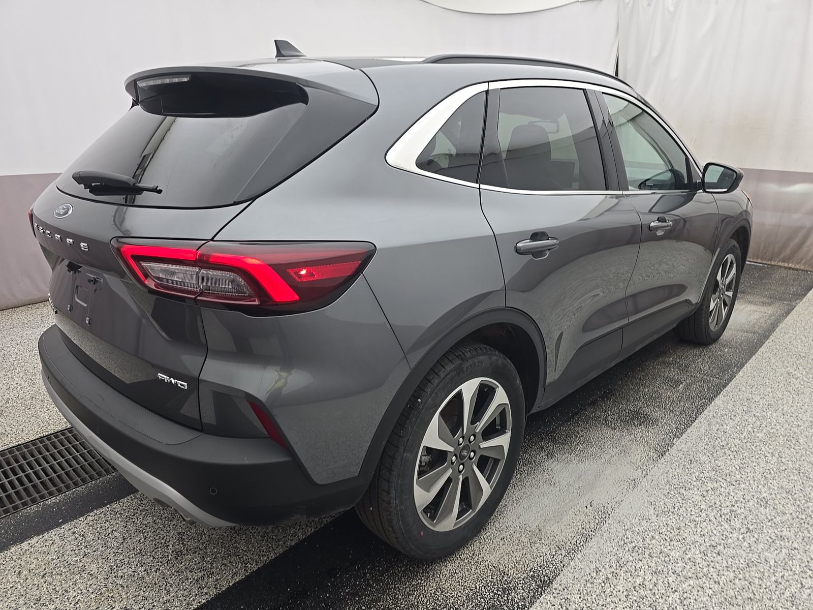 2025 Ford Escape Platinum AWD
