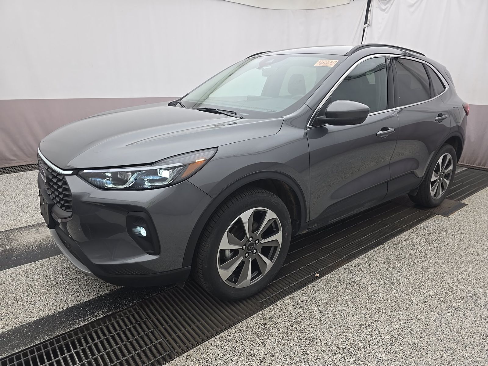 2025 Ford Escape Platinum AWD
