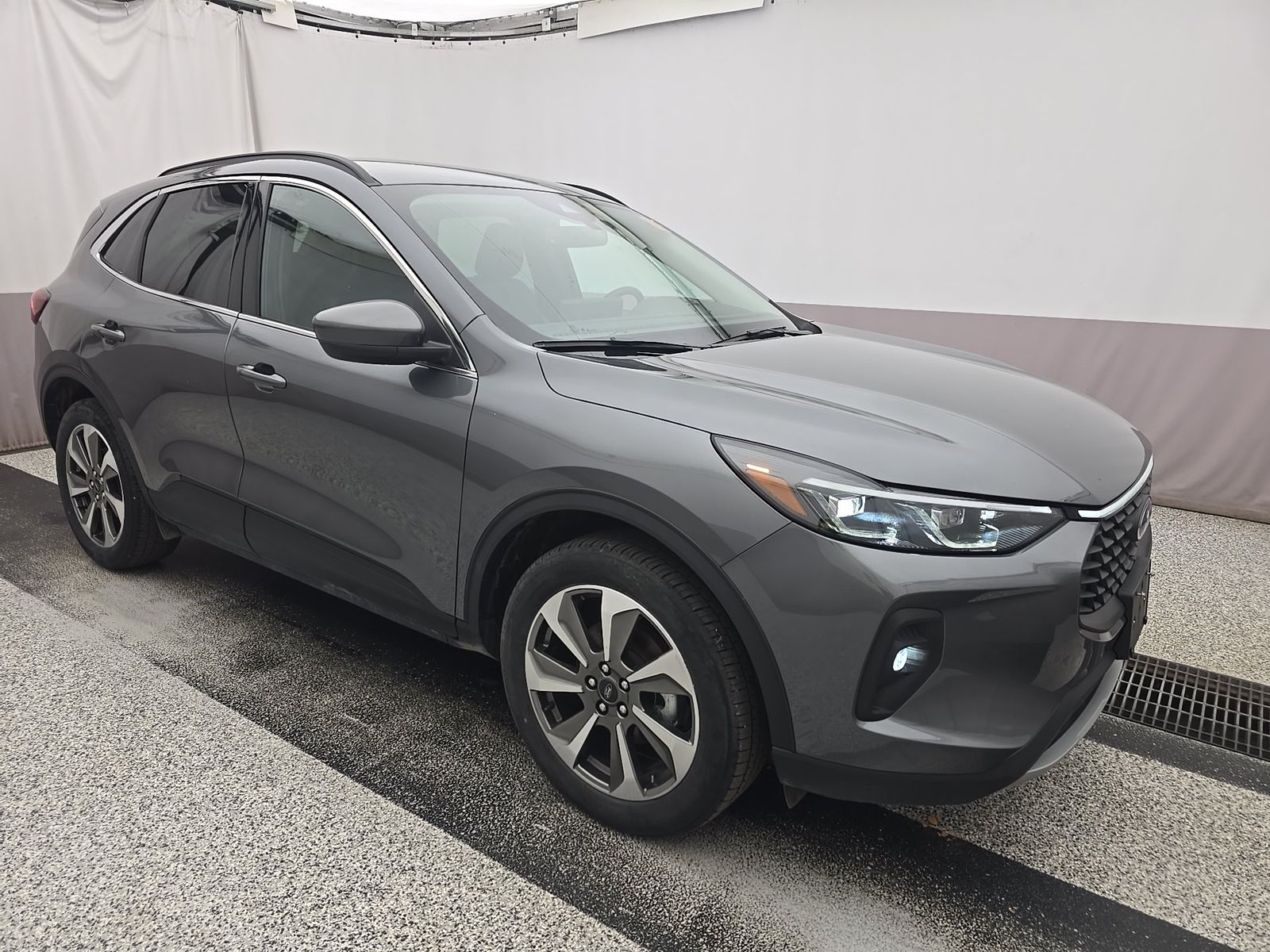 2025 Ford Escape Platinum AWD