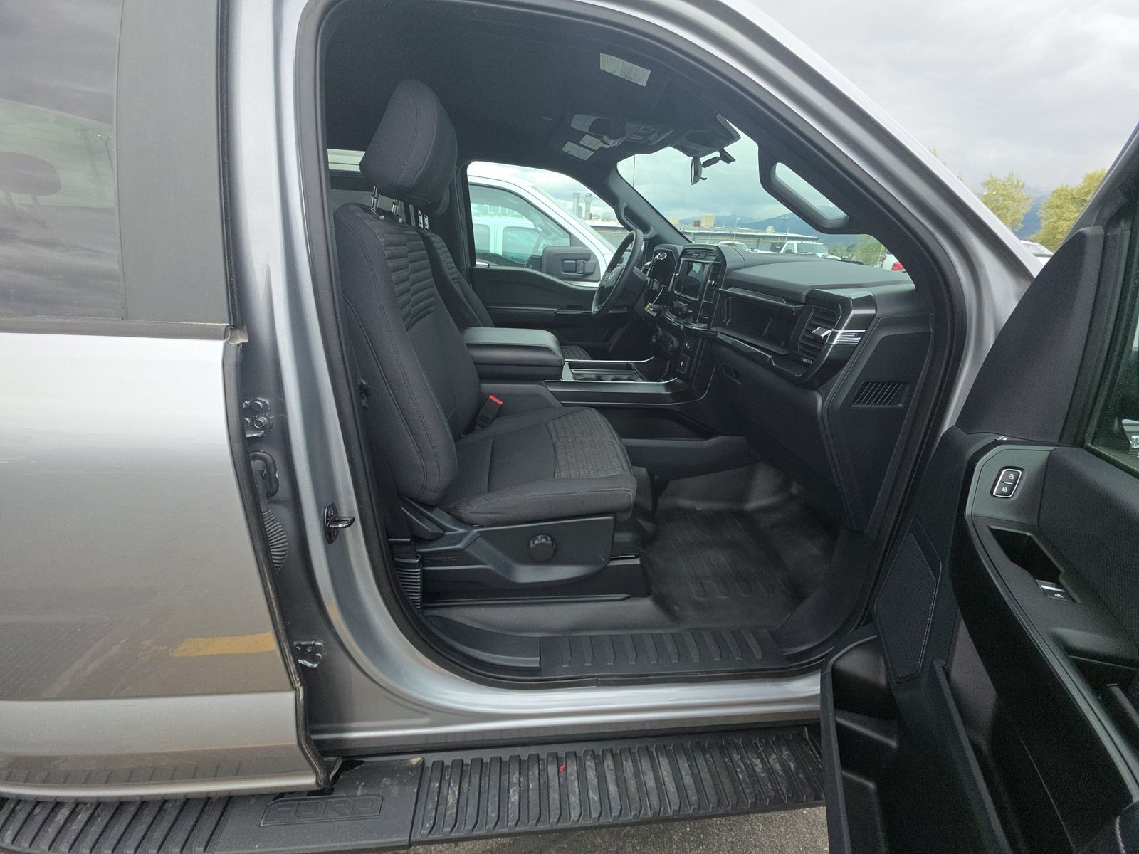 2021 Ford F-150 XL AWD