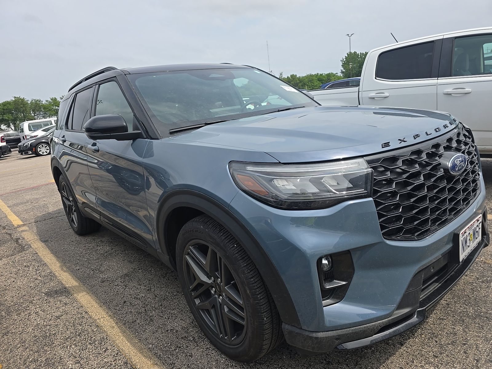 FORD EXPLORER - 4