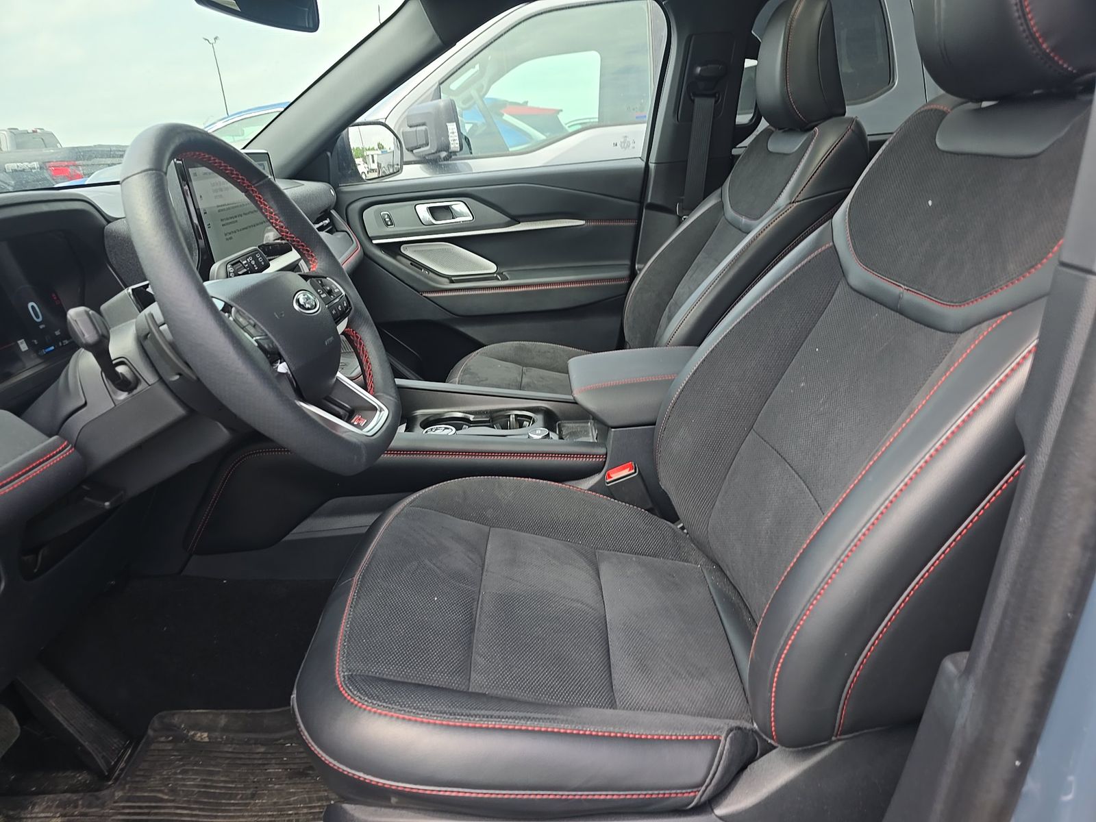 FORD EXPLORER - 8