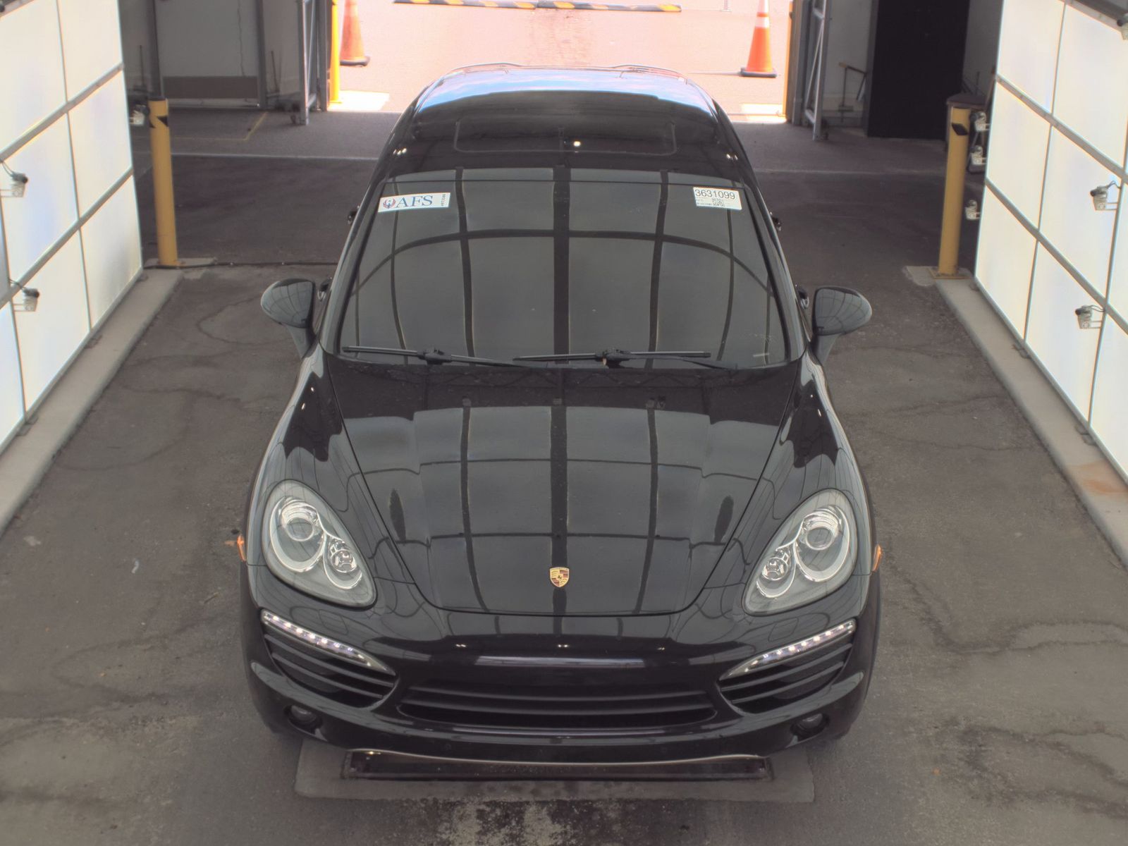 PORSCHE CAYENNE - 3