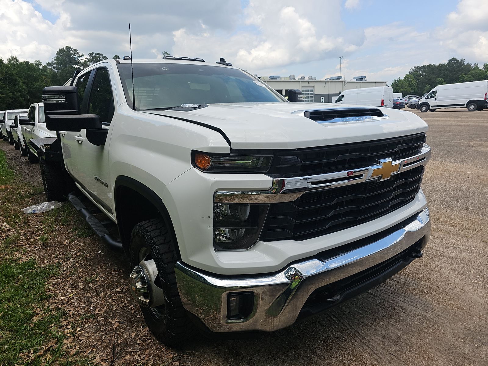 2024 Chevrolet Silverado 3500HD LT AWD