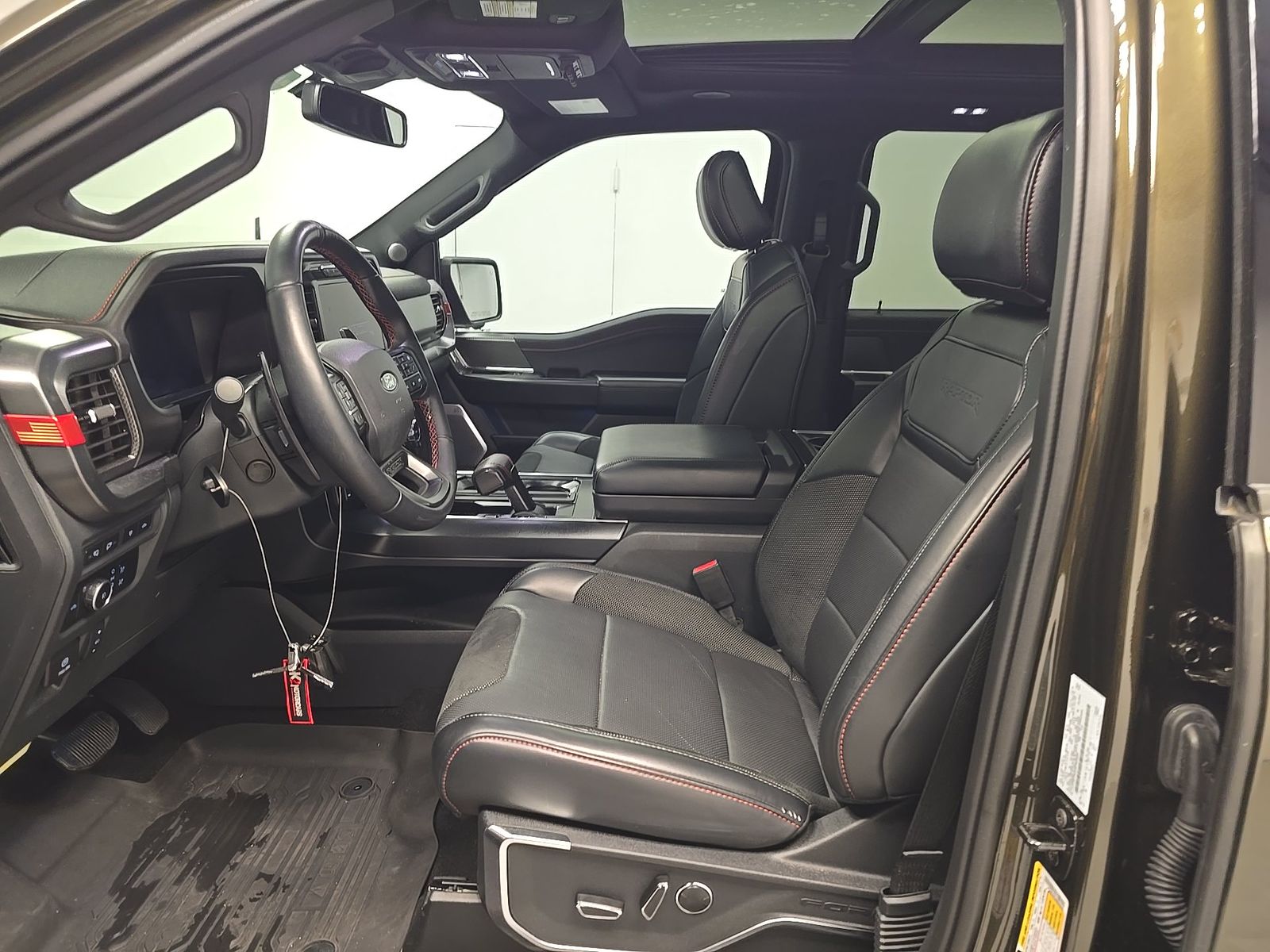 FORD F-150 - 8
