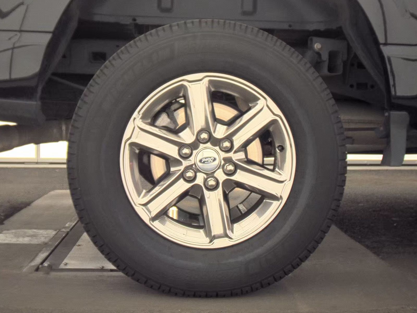 2024 Ford F-150 XLT AWD