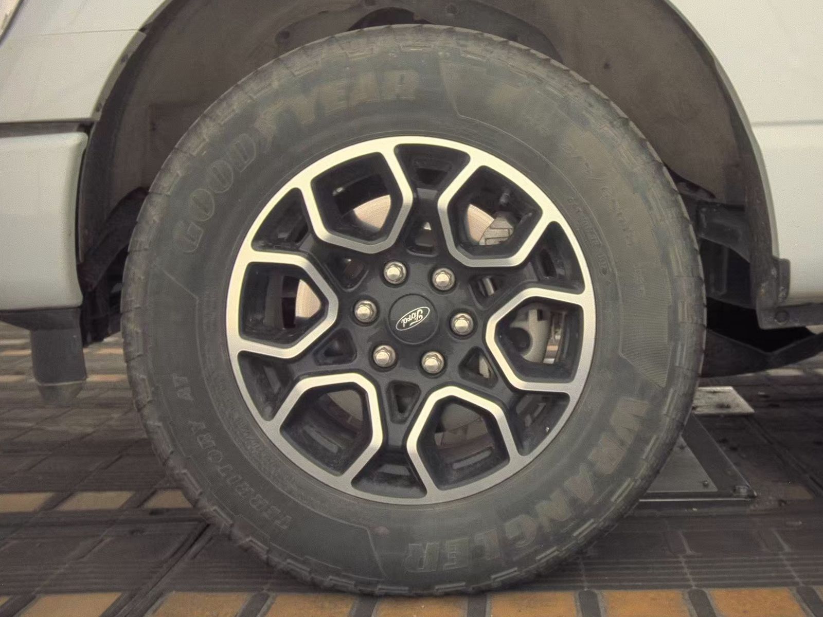 FORD F-150 - 10