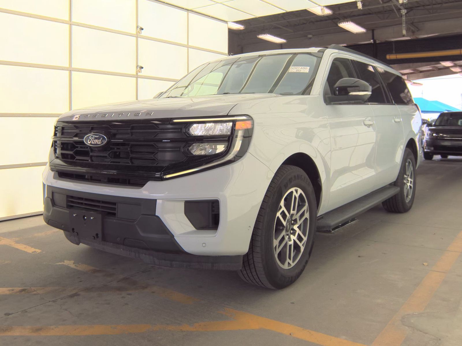 FORD EXPEDITION MAX - 1