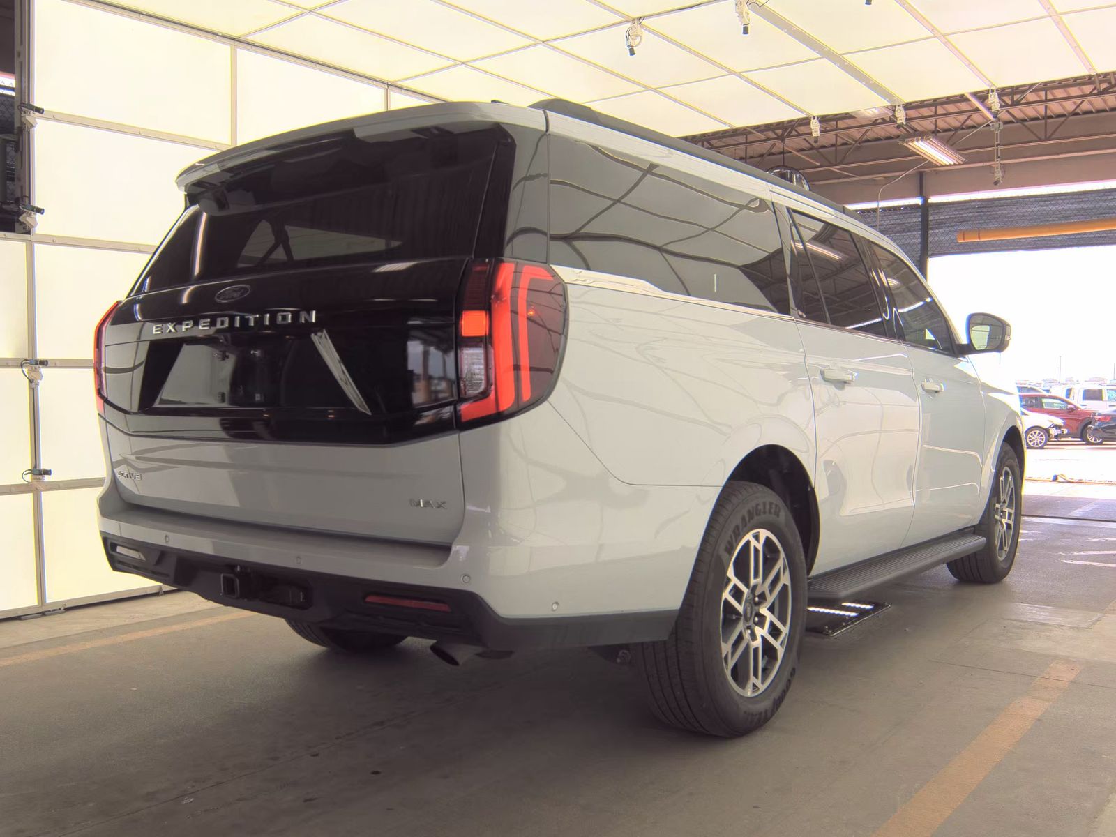 FORD EXPEDITION MAX - 6
