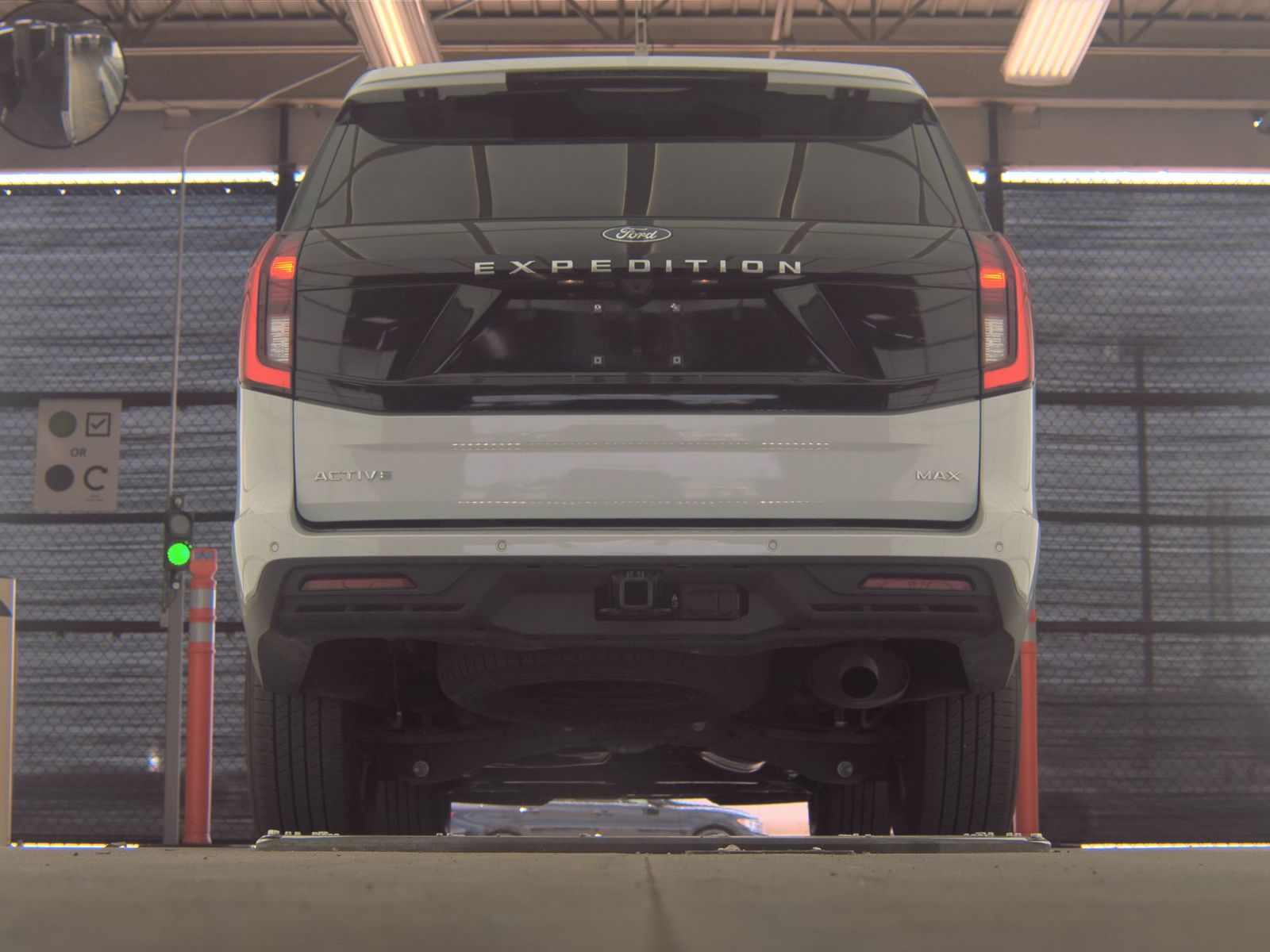 FORD EXPEDITION MAX - 8