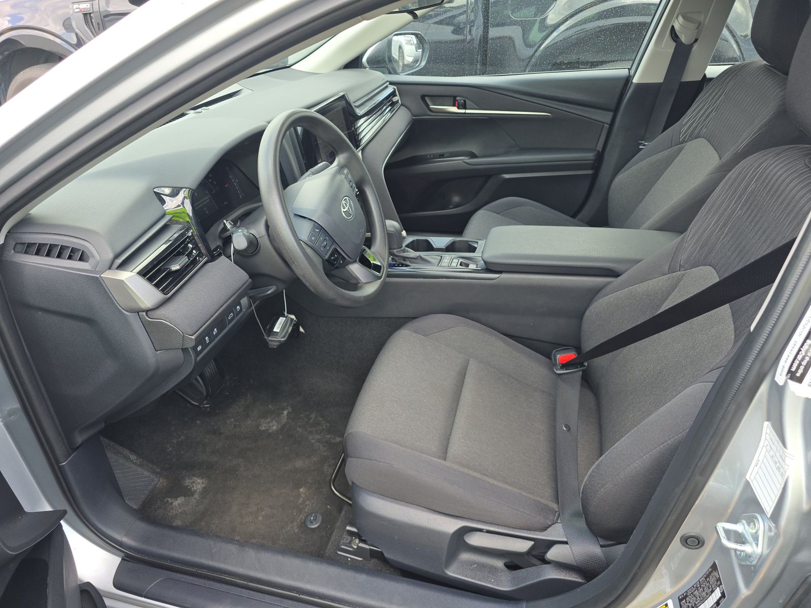 TOYOTA CAMRY - 8