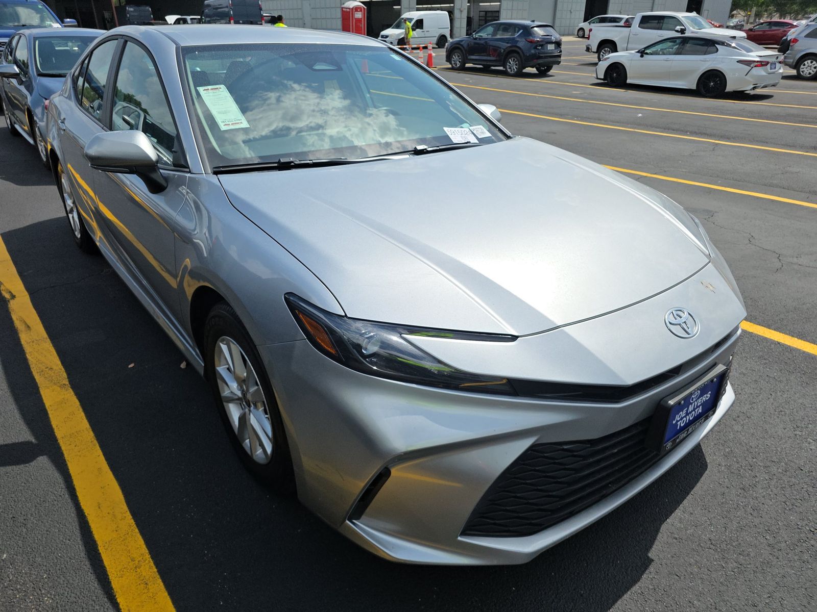 TOYOTA CAMRY - 4