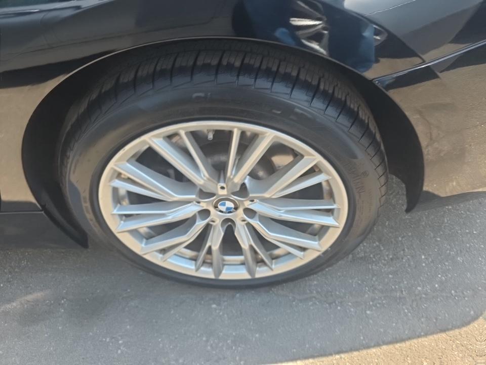 2023 BMW 3 Series 330i xDrive AWD