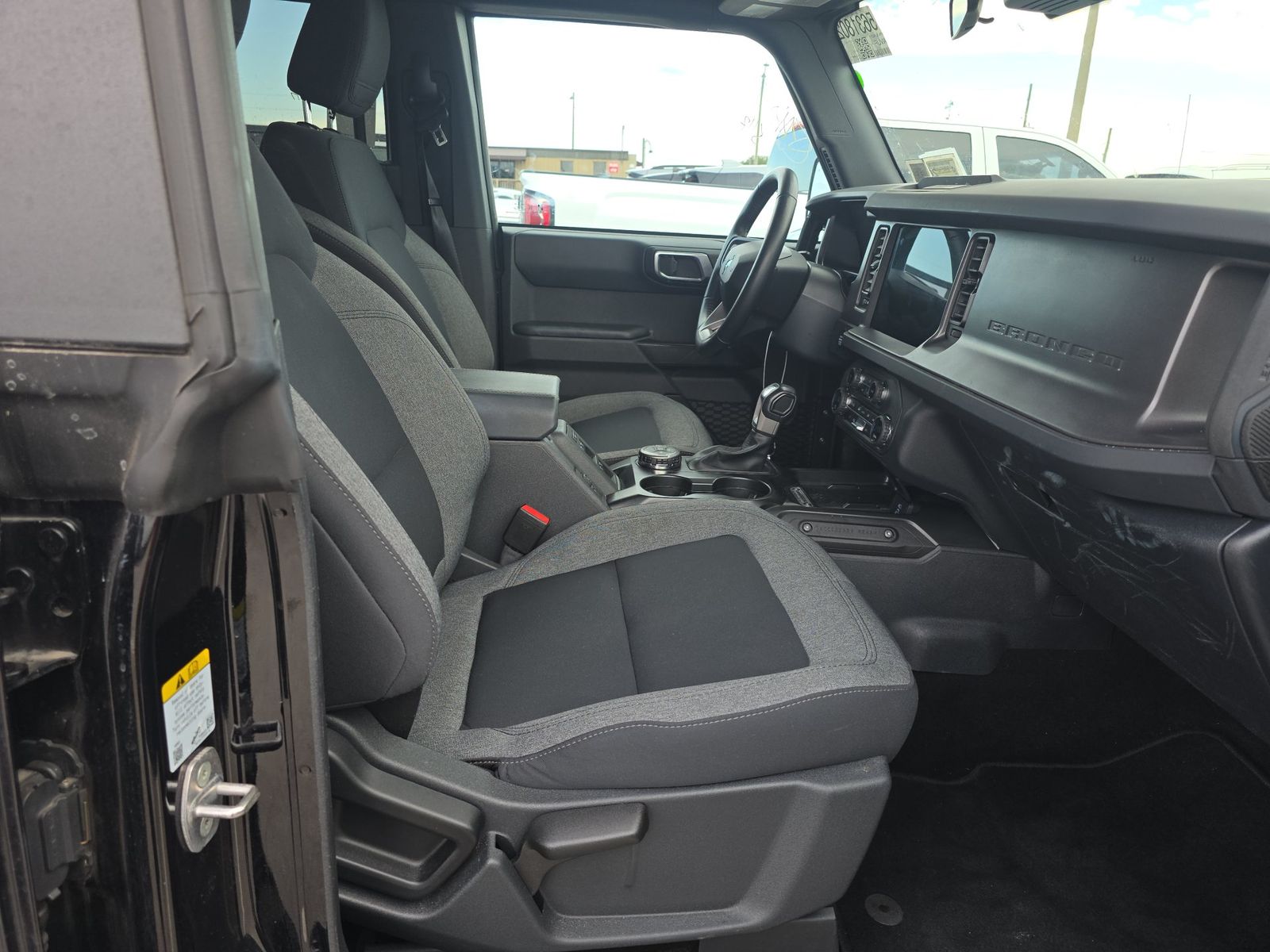 FORD BRONCO - 9