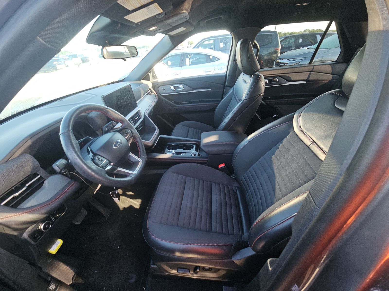FORD EXPLORER - 8