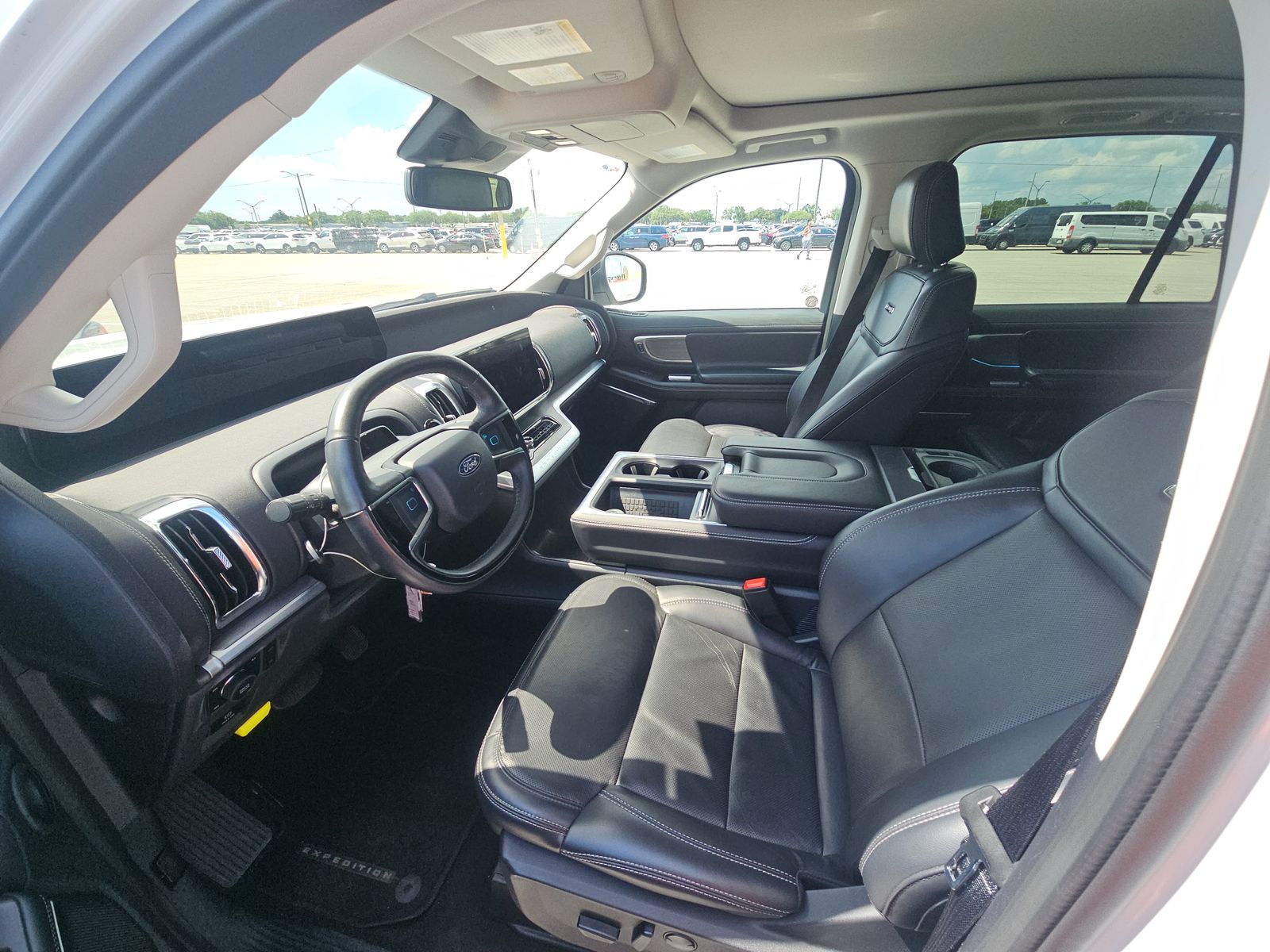 FORD EXPEDITION - 8