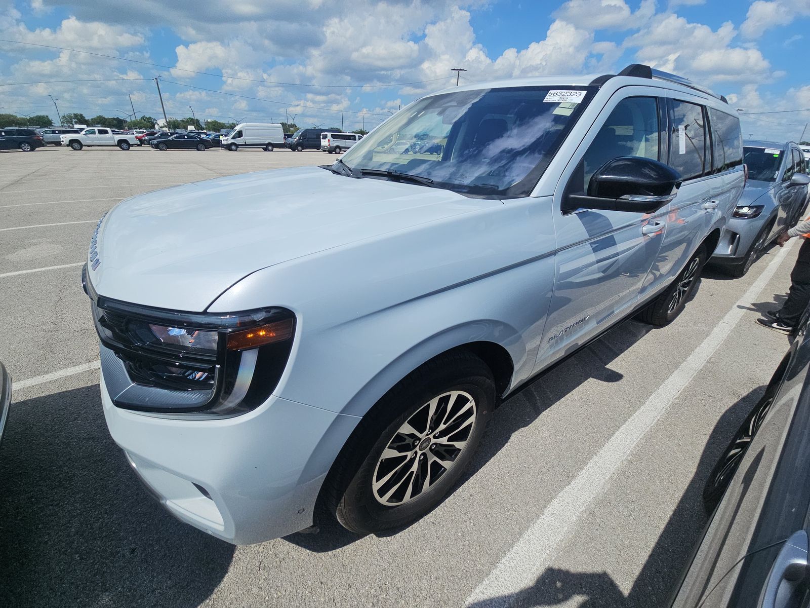 FORD EXPEDITION - 1