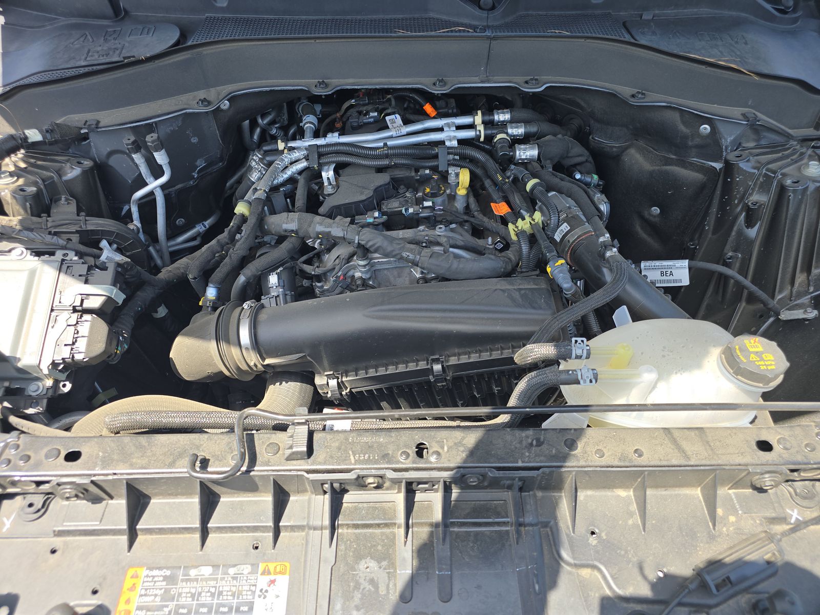 2025 Ford Explorer Active AWD