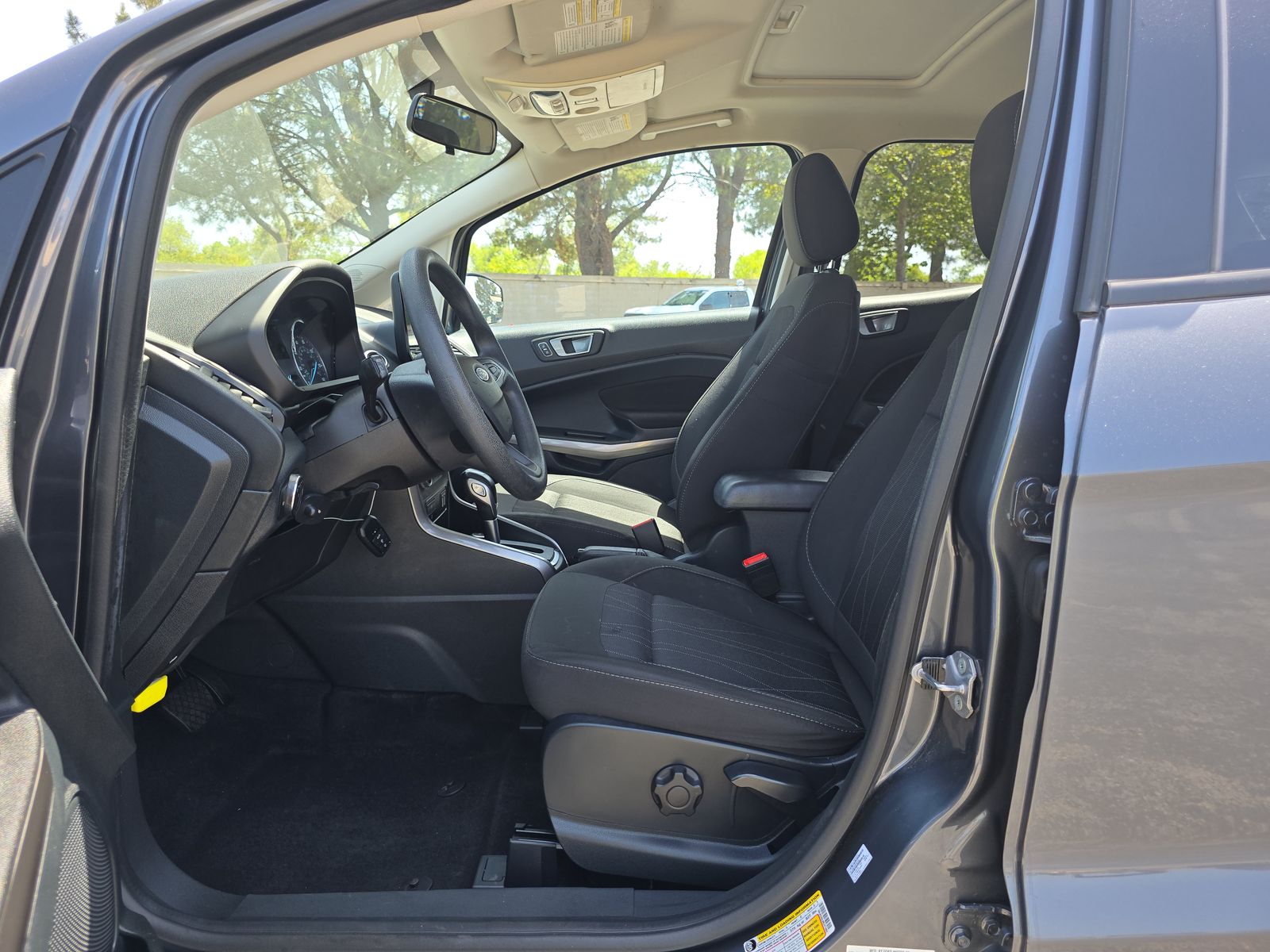 FORD ECOSPORT - 8