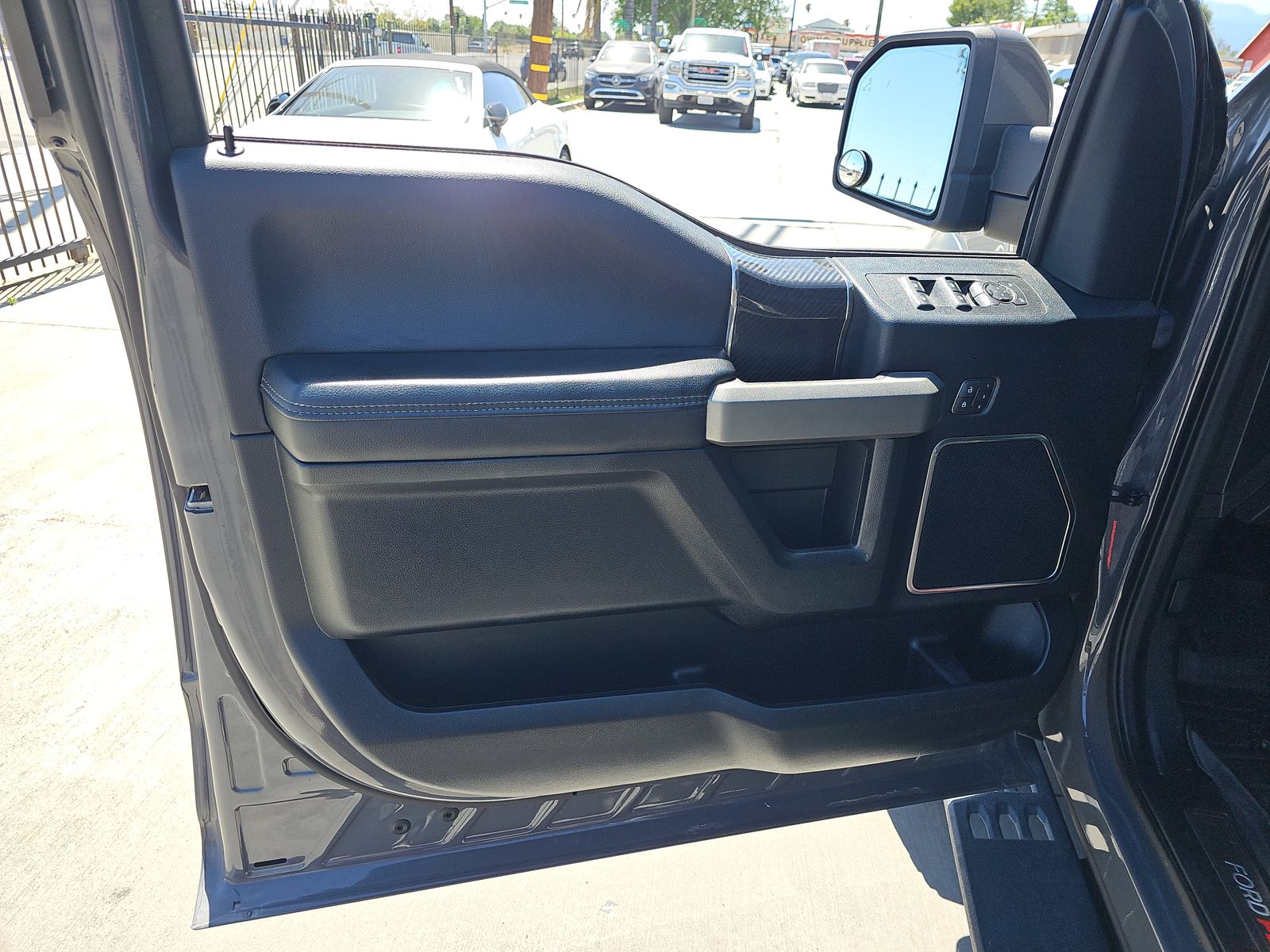 FORD F-150 - 10