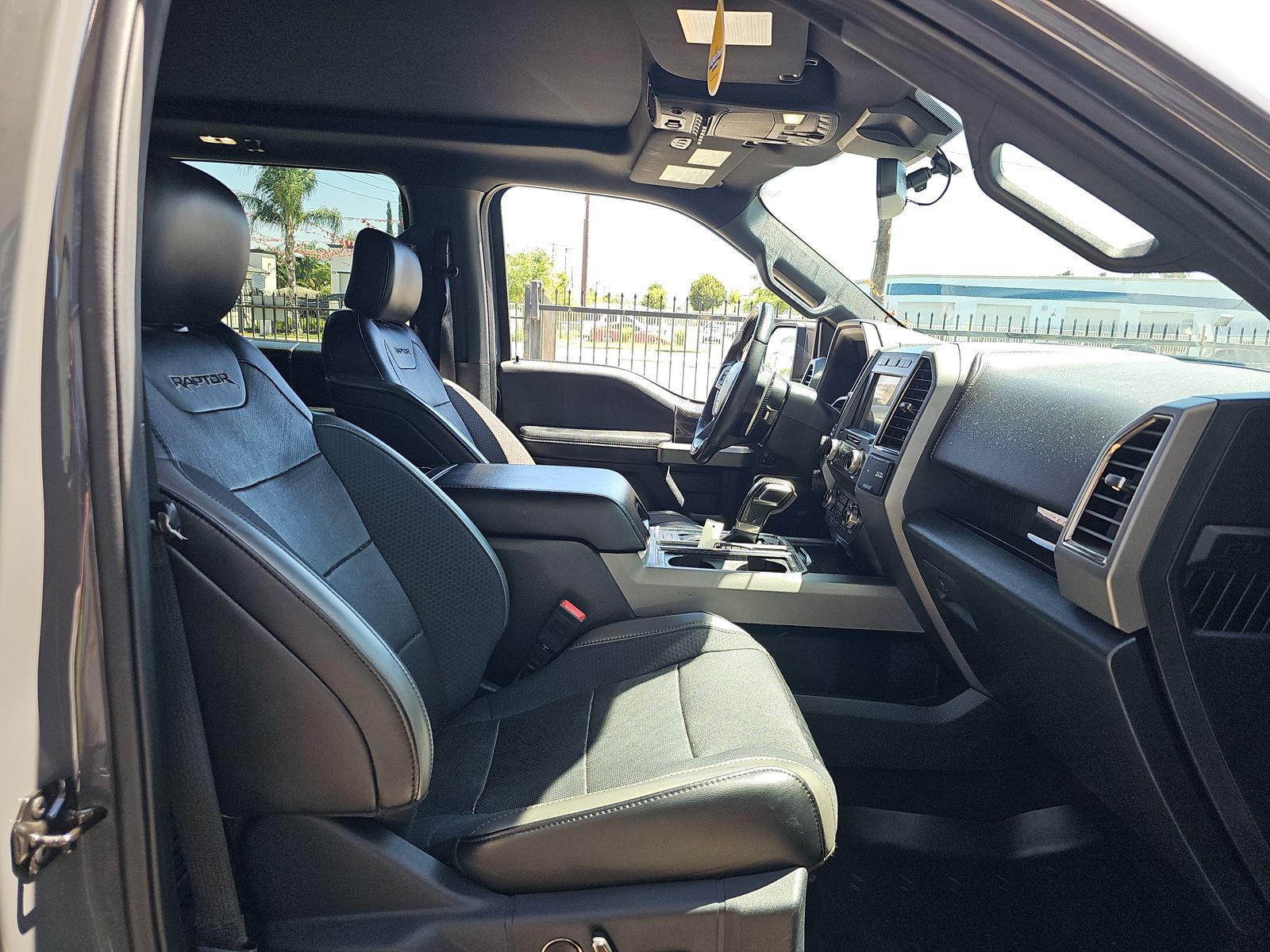 FORD F-150 - 9