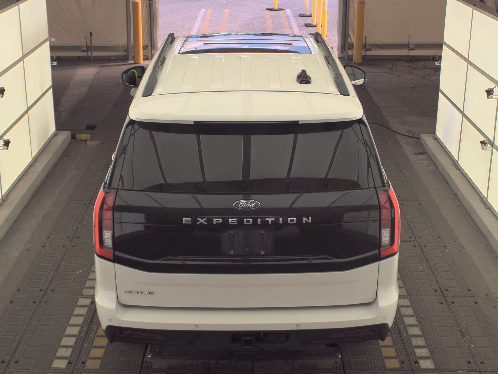 FORD EXPEDITION - 7