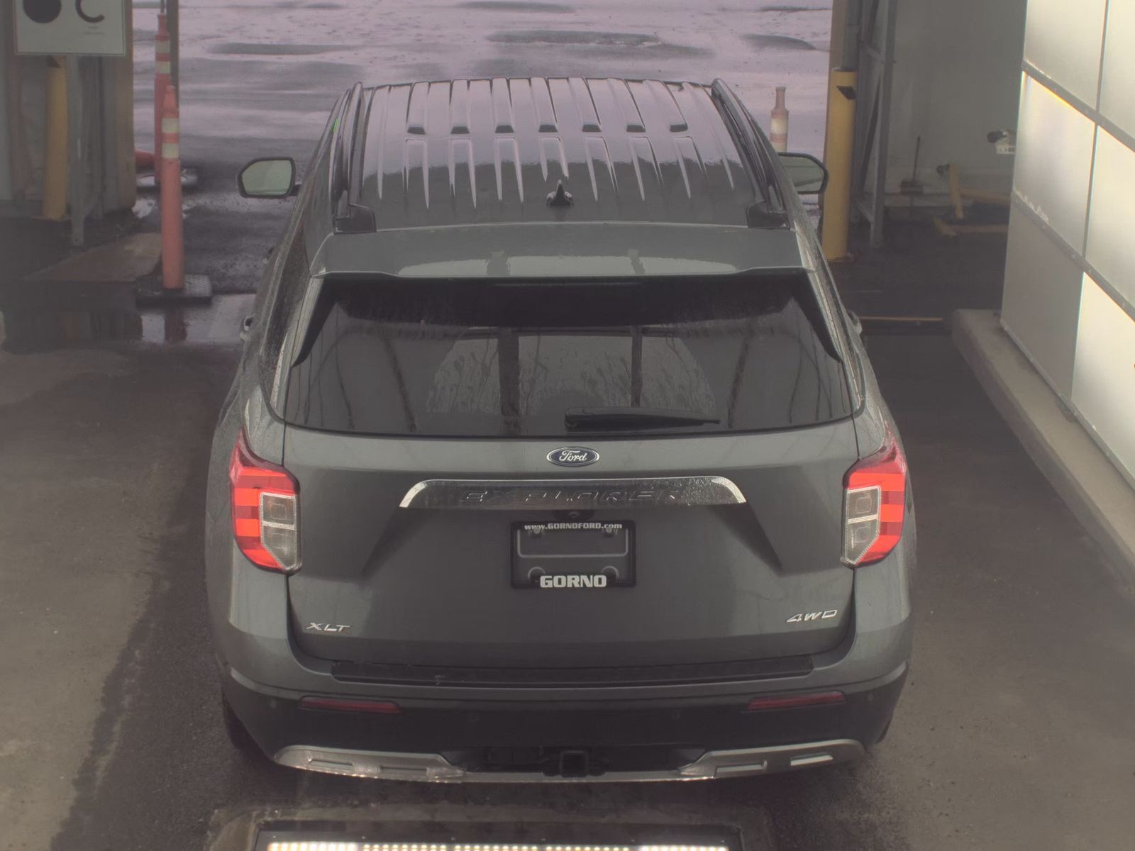 FORD EXPLORER - 7