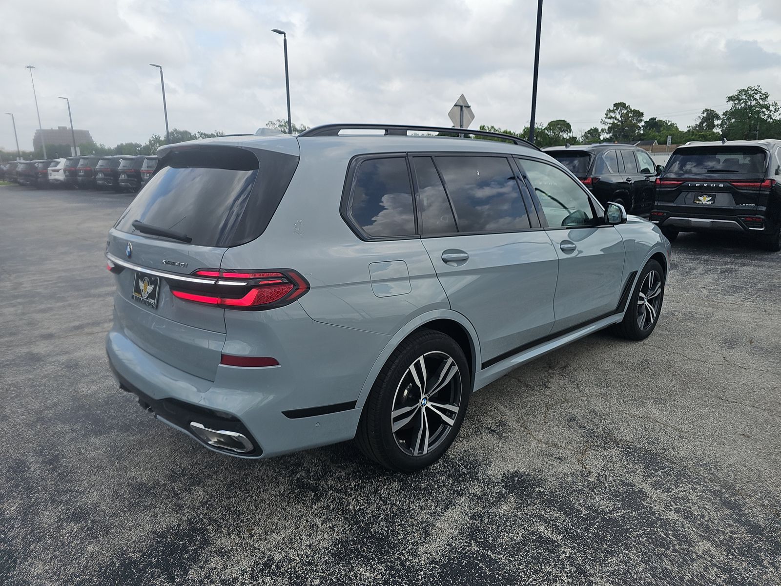 2024 BMW X7 xDrive40i AWD