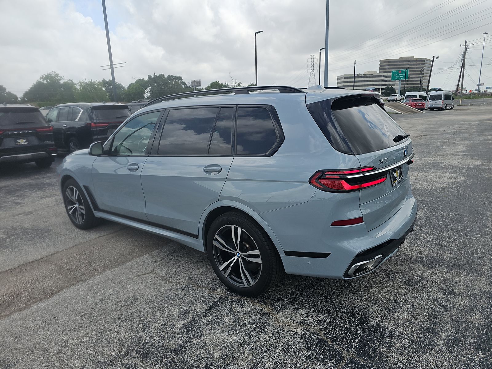 2024 BMW X7 xDrive40i AWD