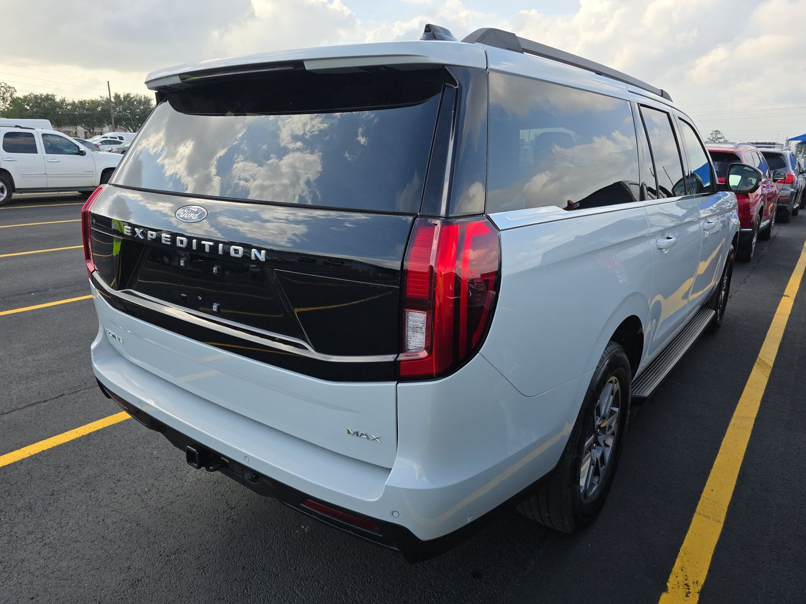 FORD EXPEDITION MAX - 5