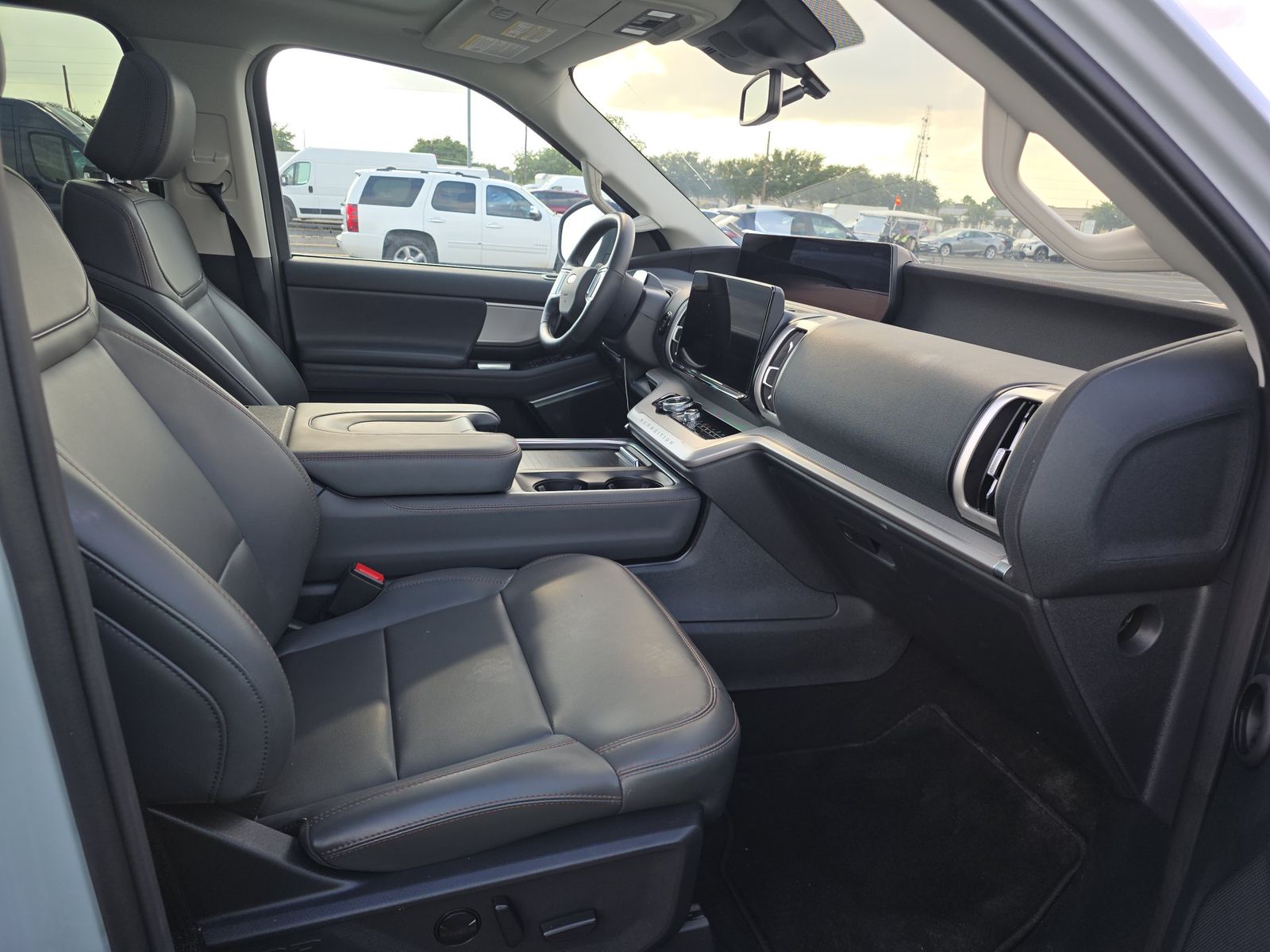 FORD EXPEDITION MAX - 9