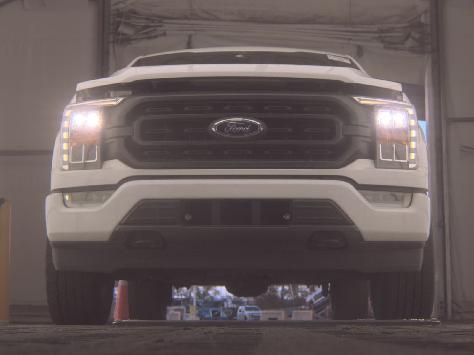 FORD F-150 - 4