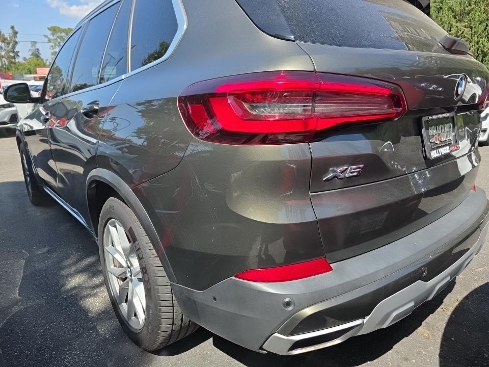 2021 BMW X5 sDrive40i RWD