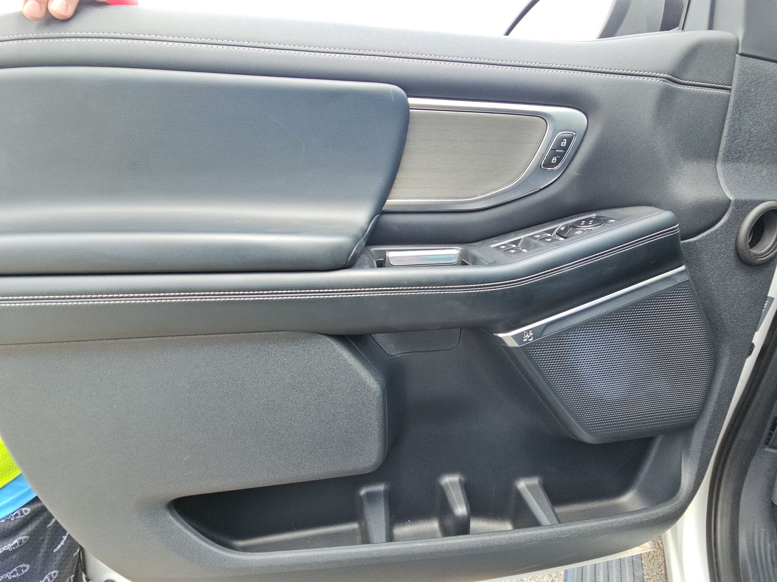 FORD EXPEDITION MAX - 10
