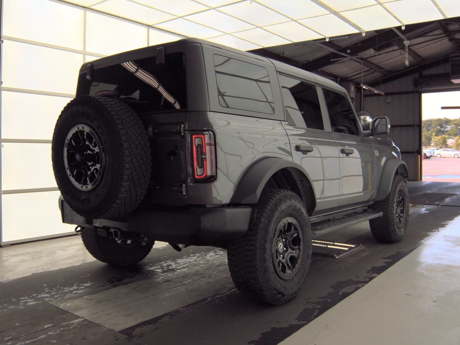 FORD BRONCO - 6