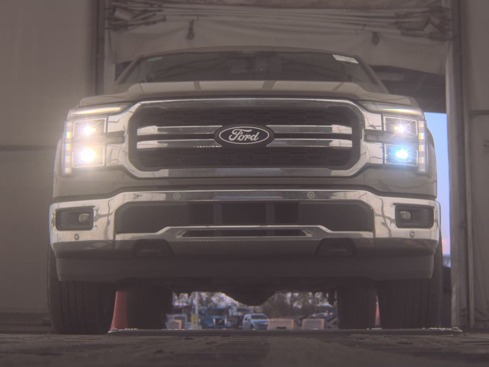FORD F-150 - 4