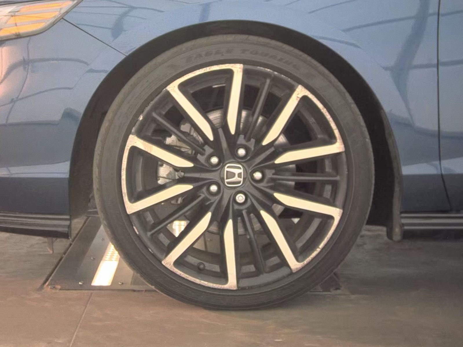 2024 Honda Accord Hybrid Touring FWD