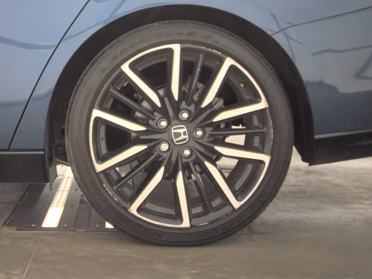 2024 Honda Accord Hybrid Touring FWD
