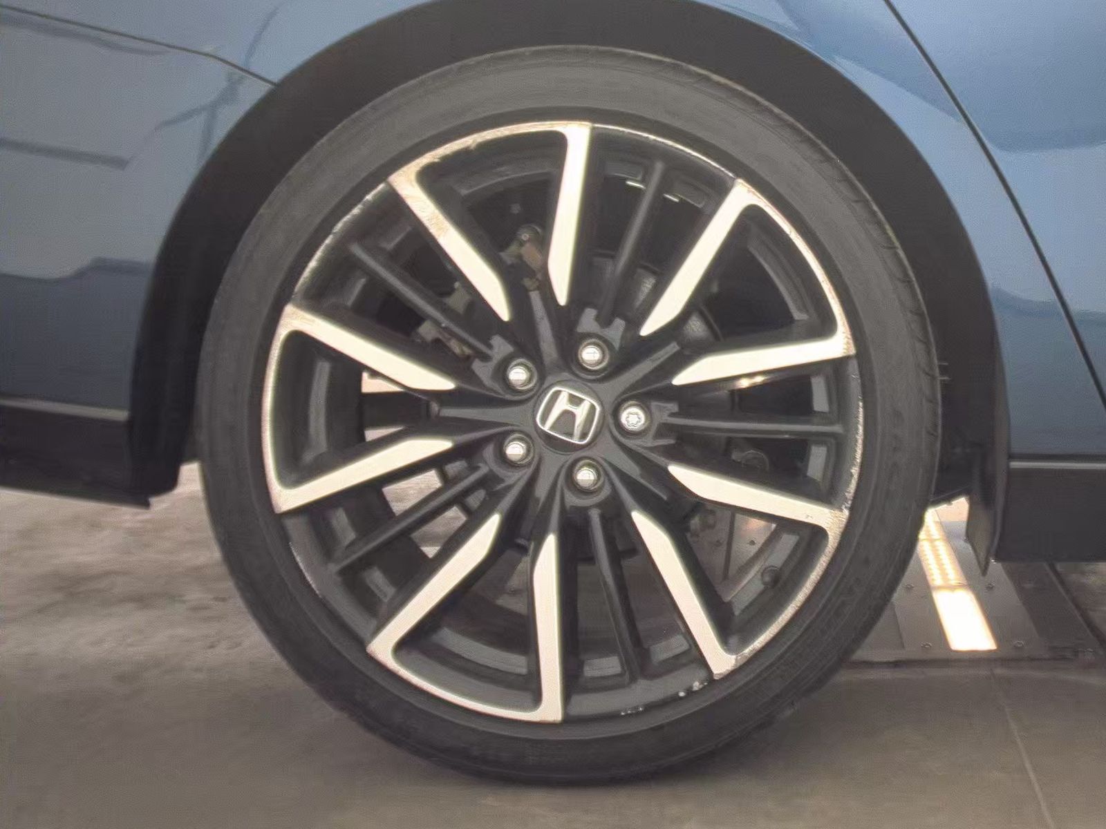 2024 Honda Accord Hybrid Touring FWD